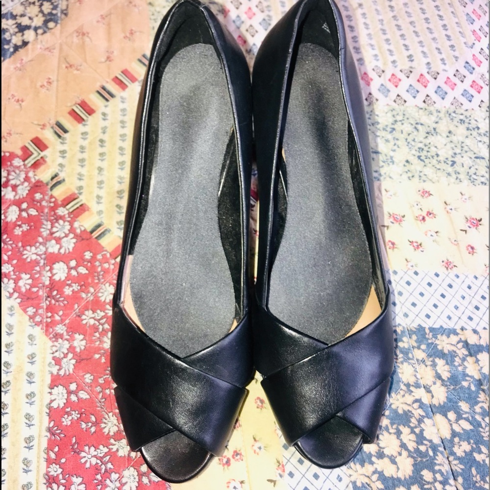 Black heels